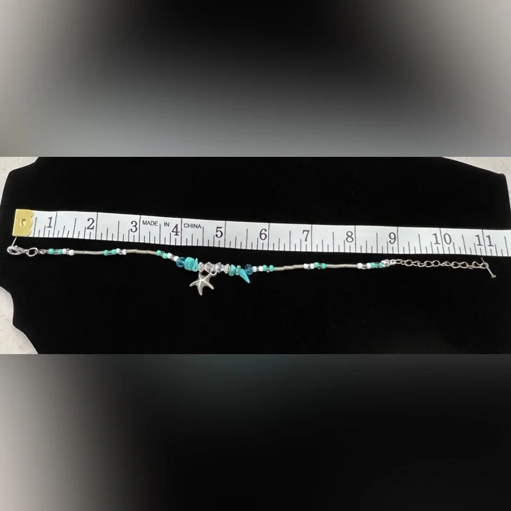 Round Silver metal earrings and silvery and turquoise colored Ankle Bracelet - Picture 4 of 5